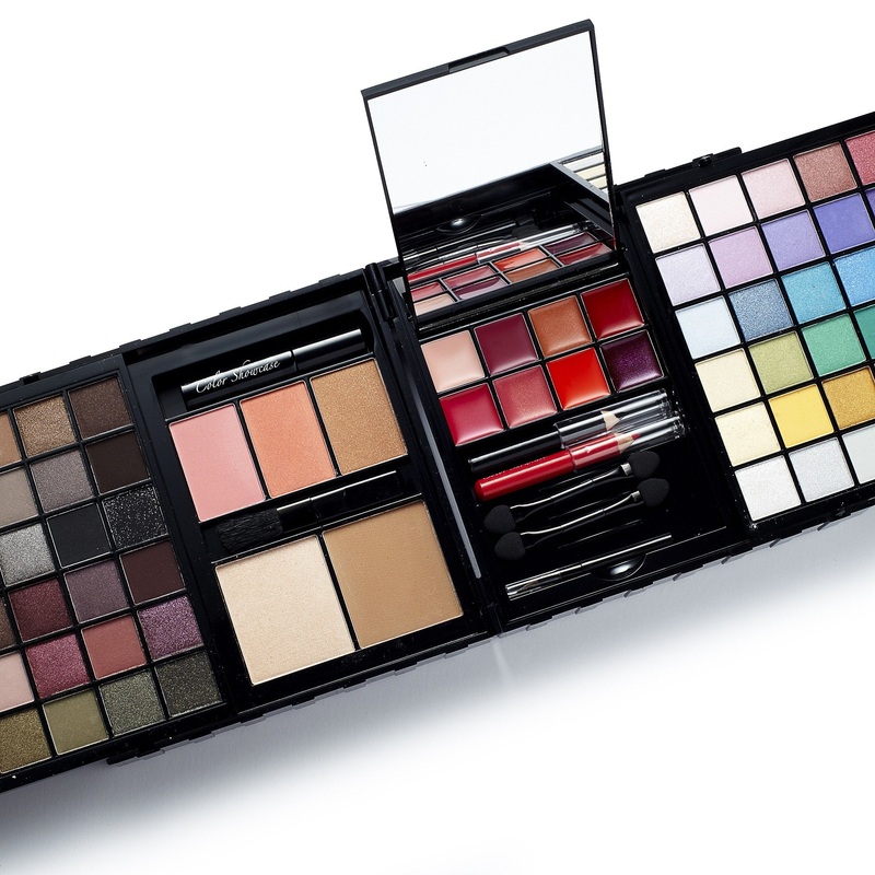 Color Show Case Make Up Pallet 2.8 oz.