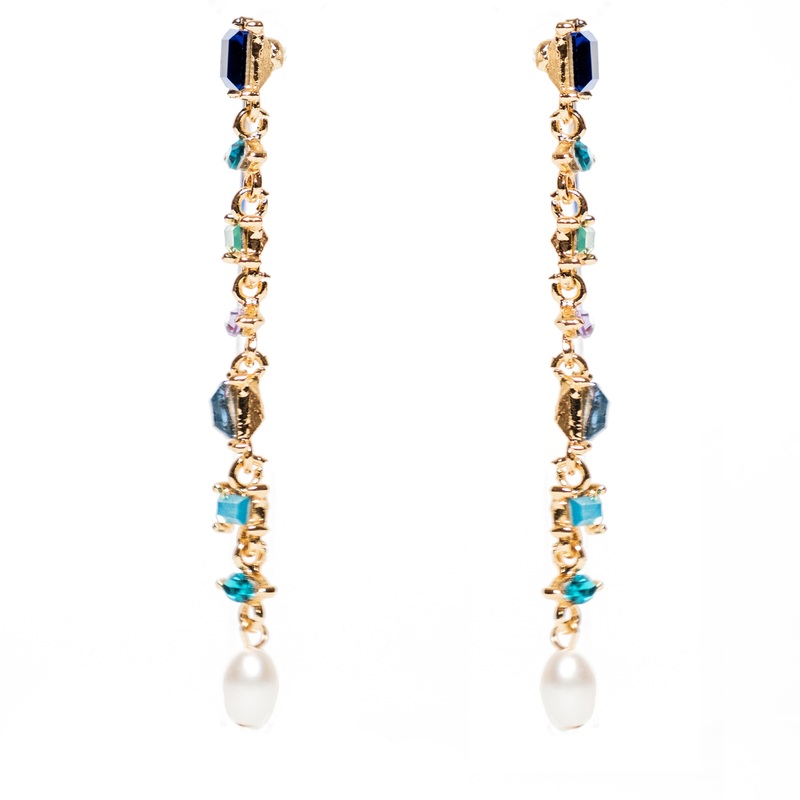 Chokore Cystal Blue Dangle Earrings