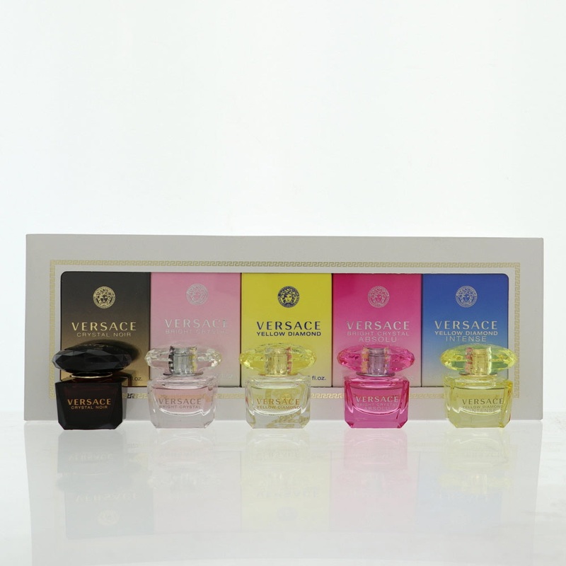 Versace Mini Set By Versace Fragrance 5 Piece Gift Set – 0.17 Oz Yellow Diamond Intense Edp Spray For Unisex